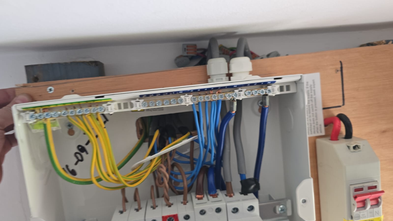 EICR 2